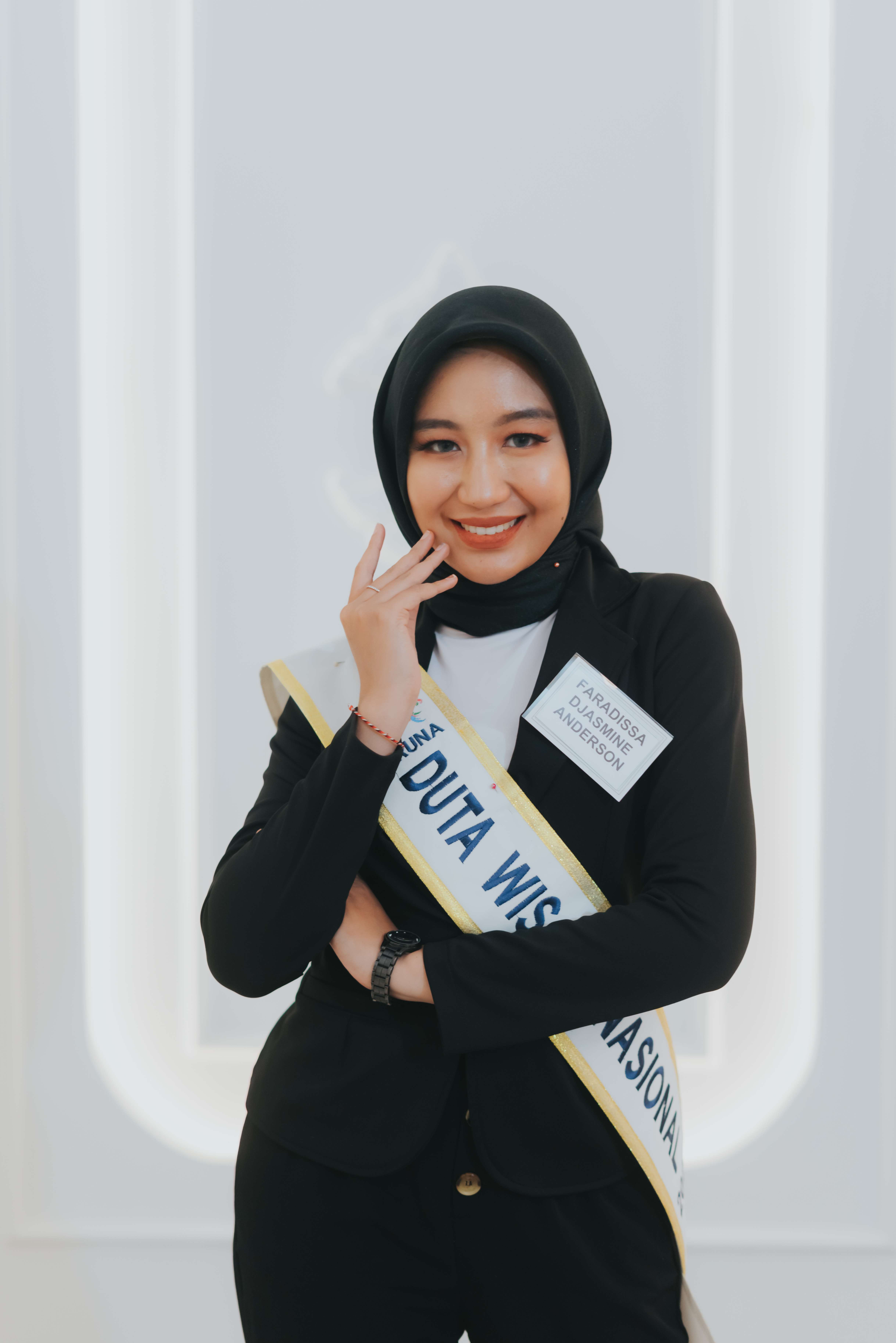 FARADISSA DJASMINE ANDERSON